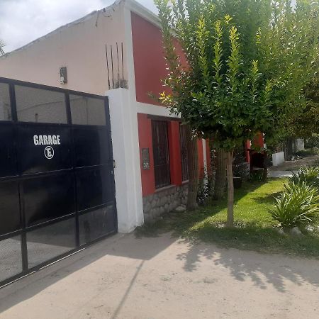 Hostal Candelaria Cafayate Zewnętrze zdjęcie