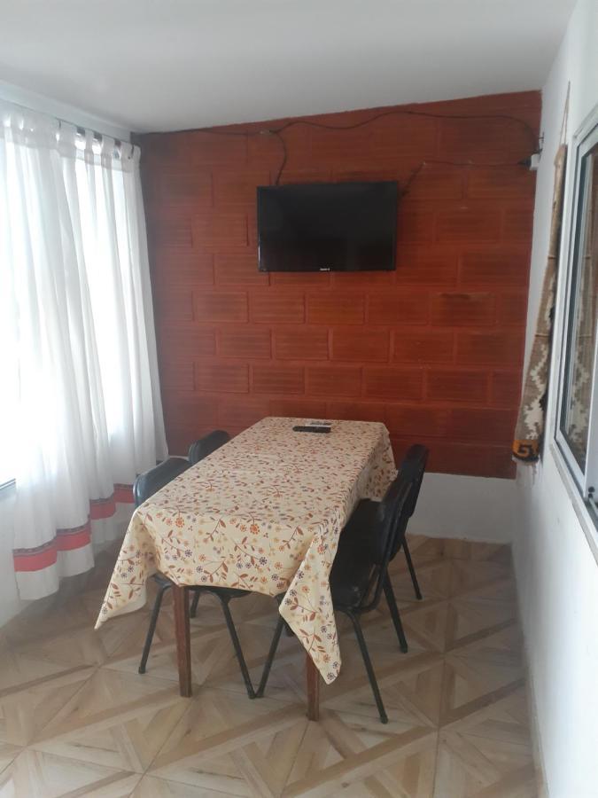 Hostal Candelaria Cafayate Zewnętrze zdjęcie