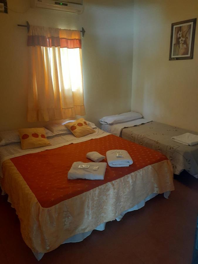 Hostal Candelaria Cafayate Zewnętrze zdjęcie