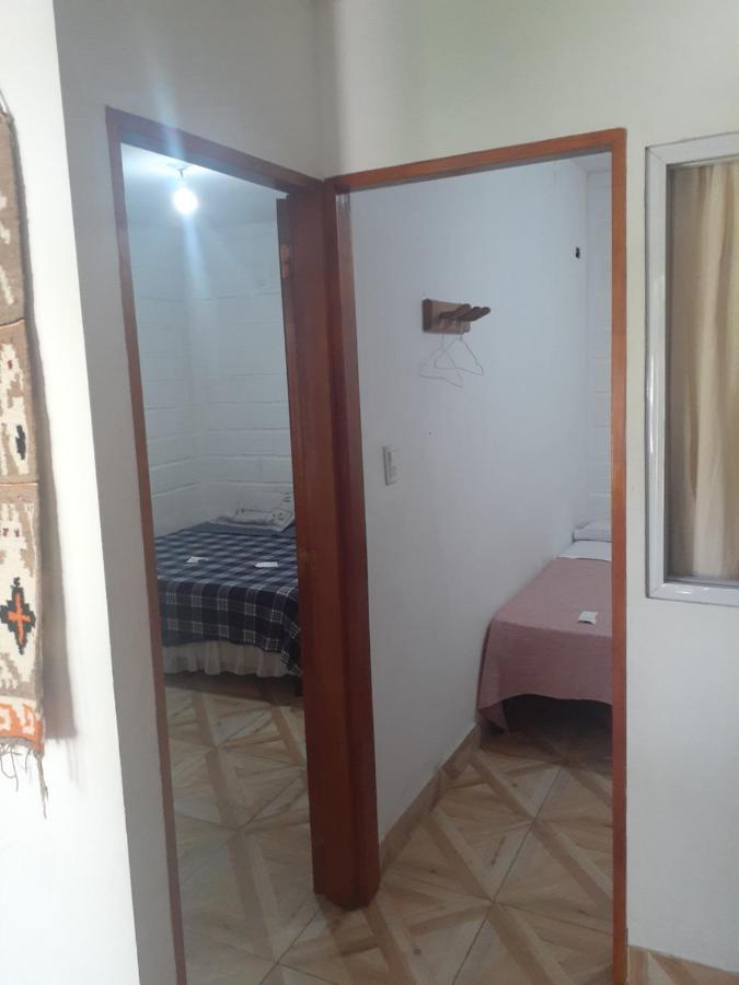 Hostal Candelaria Cafayate Zewnętrze zdjęcie