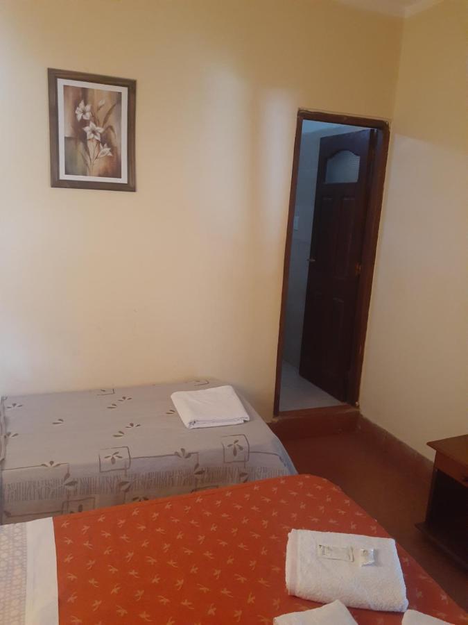 Hostal Candelaria Cafayate Zewnętrze zdjęcie